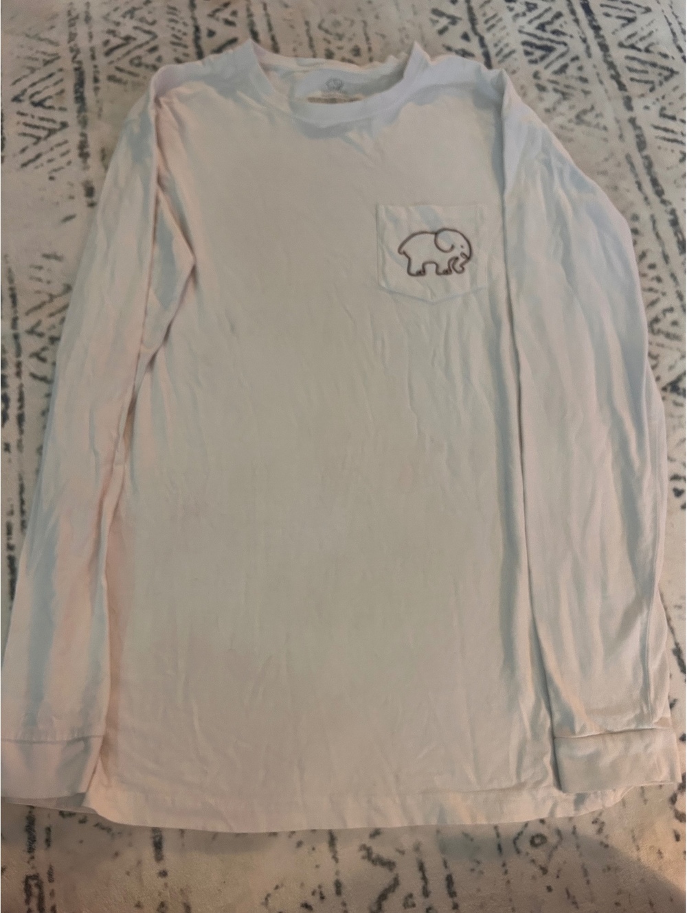 Ivory Ella White Long Sleeve Pocket Tee with Elephant Design Size M